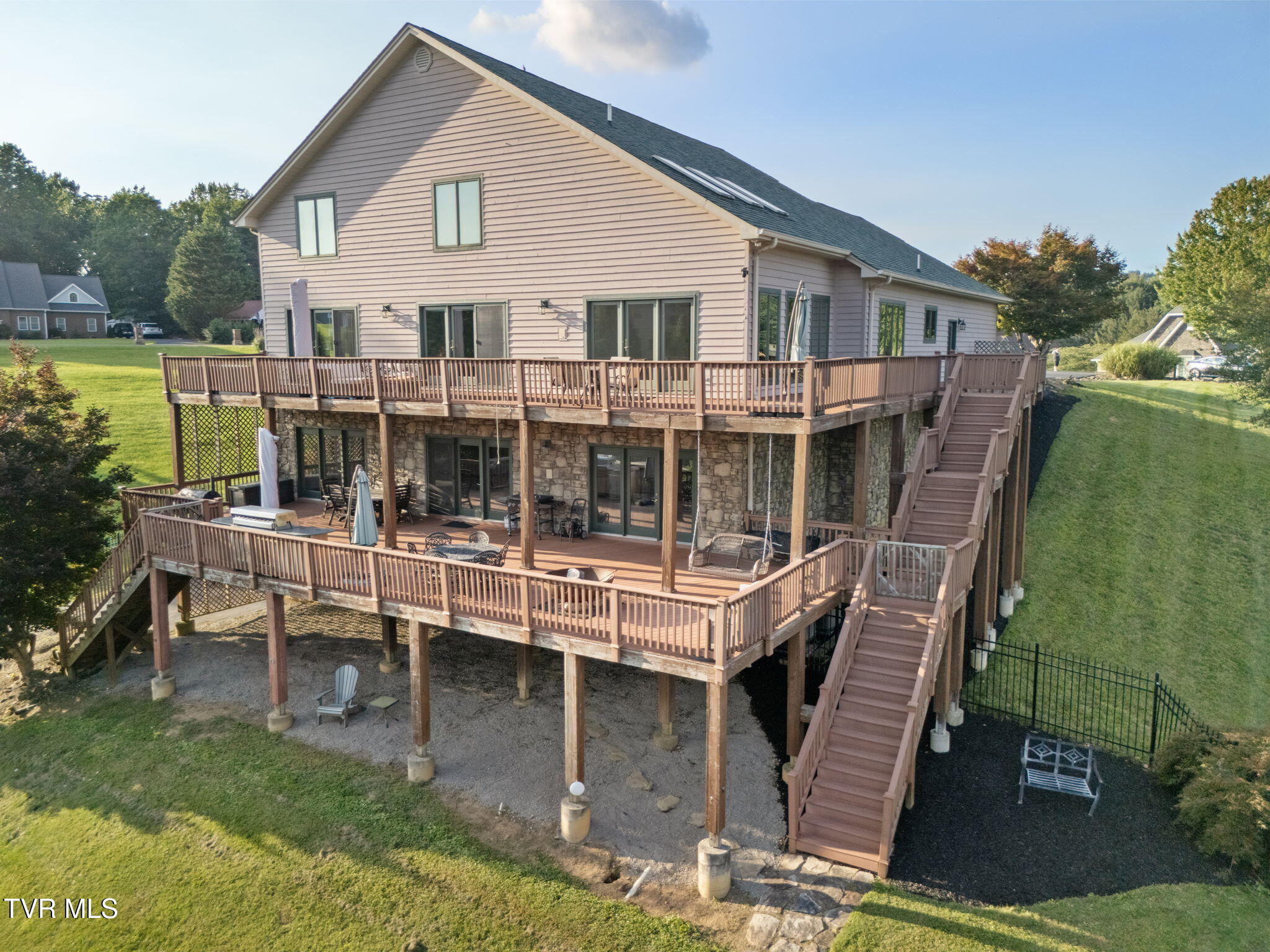 21580 Moonlight Bay Road Abingdon, VA 24211 - Photo 2 of 71 11-web-or-mls-21580-moonlight-bay-rd