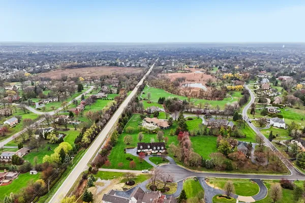 $1,225,000 | 1980 West Clover Drive, Inverness, IL 60067