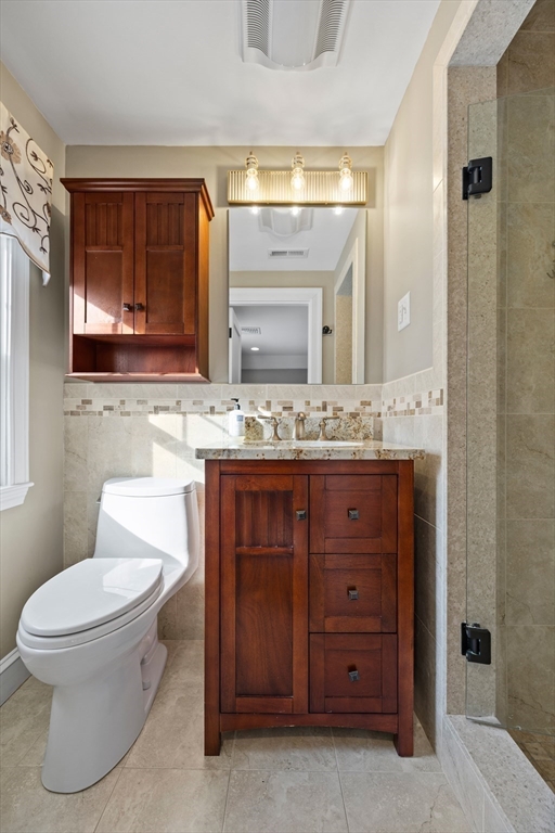 10 Hawthorne Road Winchester, MA 01890 - Photo 21 of 34