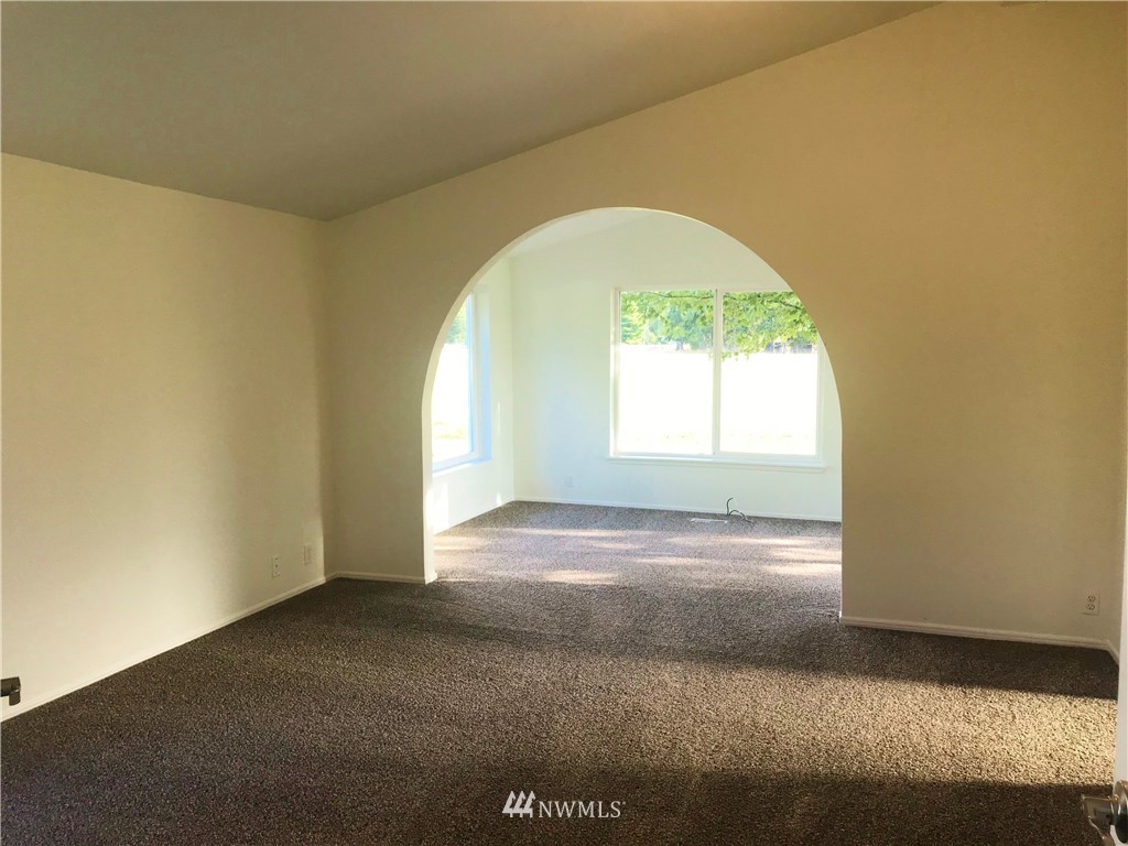 521 Wagner Road Centralia, WA 98531 - Photo 5 of 25 Gallery Image 5