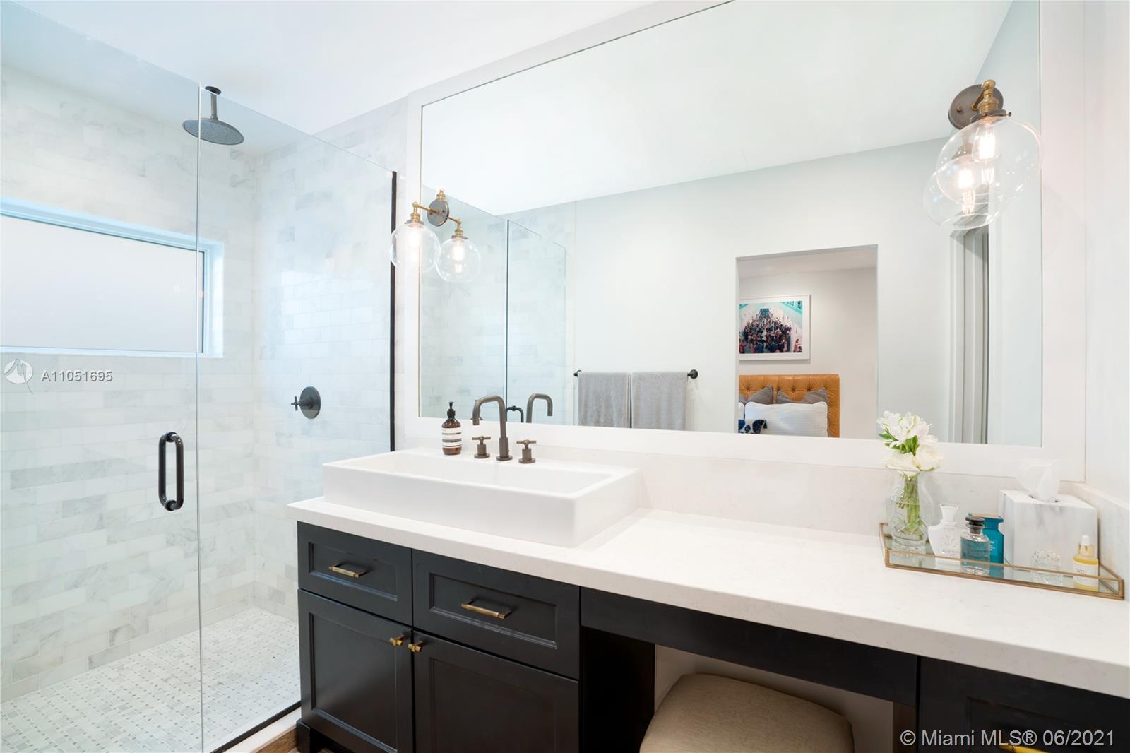 1330 San Remo Avenue Coral Gables, FL 33146 - Photo 12 of 19