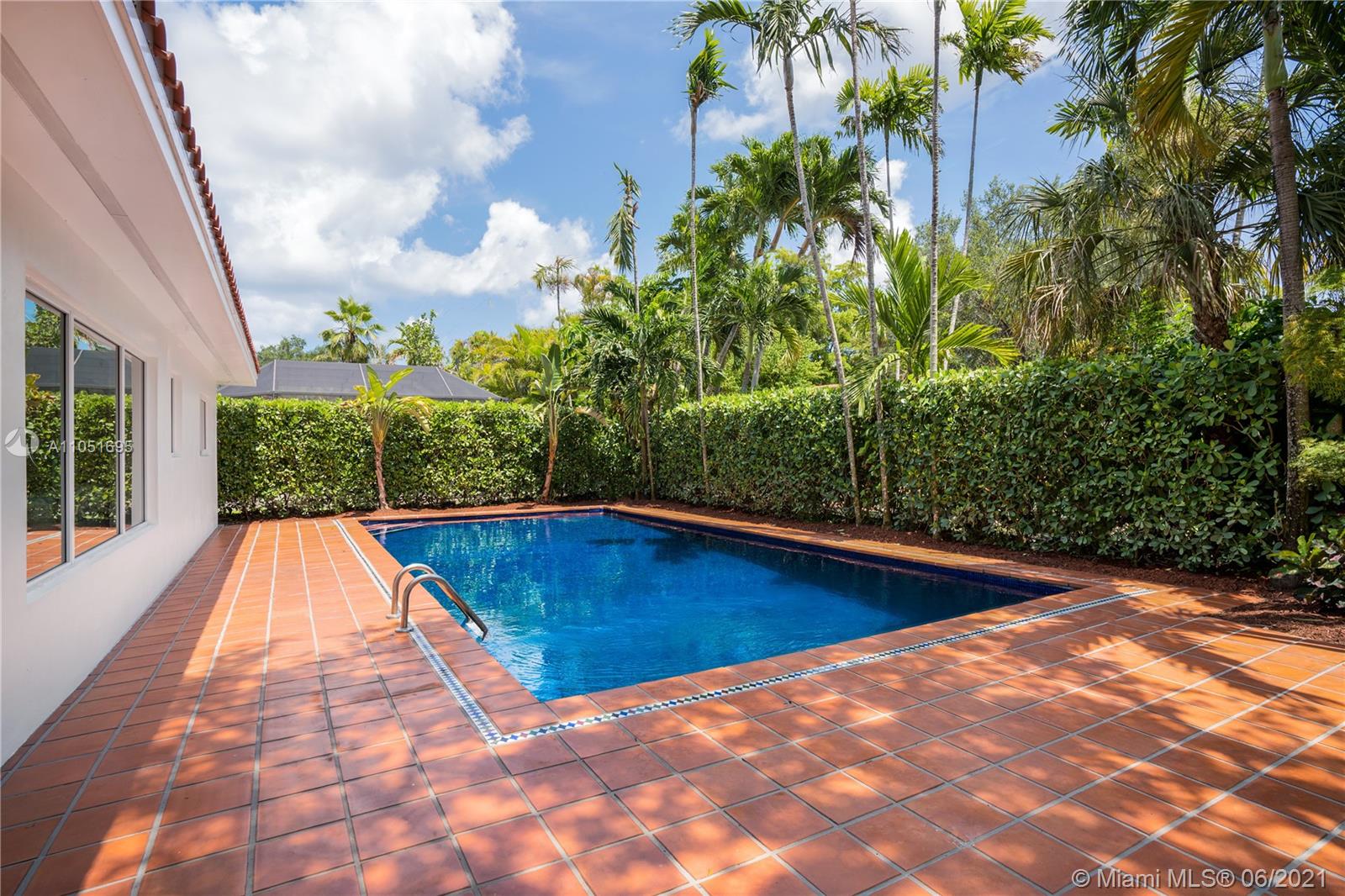 1330 San Remo Avenue Coral Gables, FL 33146 - Photo 17 of 19