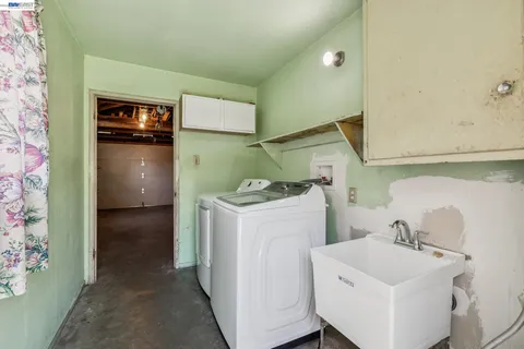 $700,000 | 4061 Maiden Lane, Union City, CA 94587