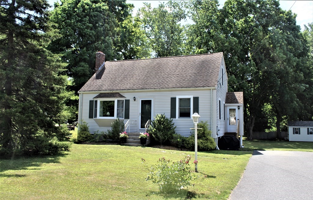 732 King Street Franklin, MA 02038 - Photo 1 of 20