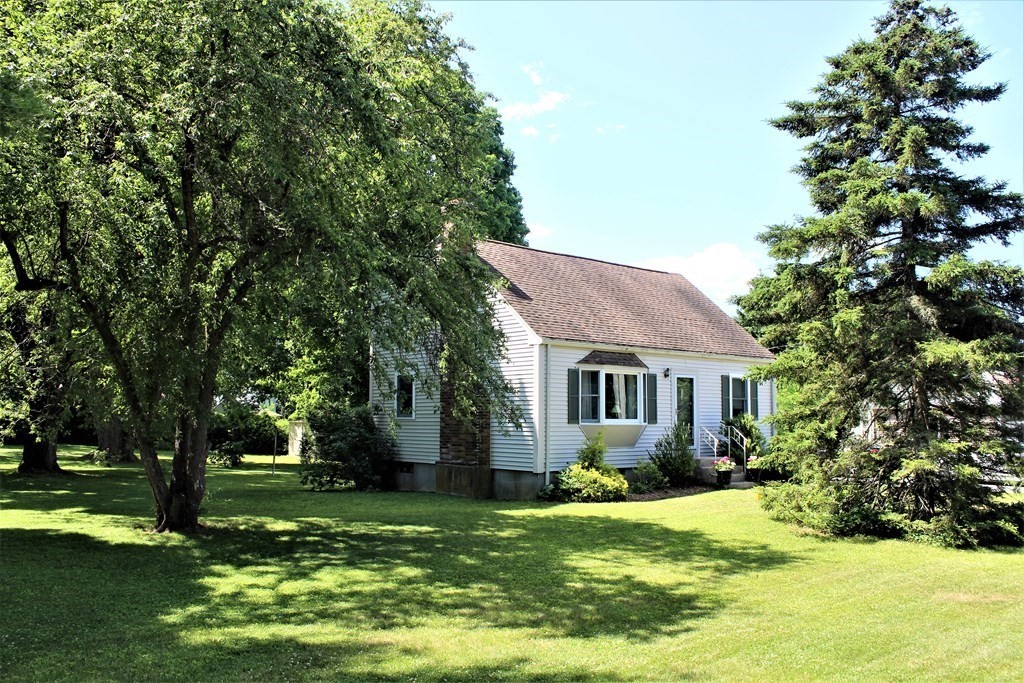 732 King Street Franklin, MA 02038 - Photo 20 of 20