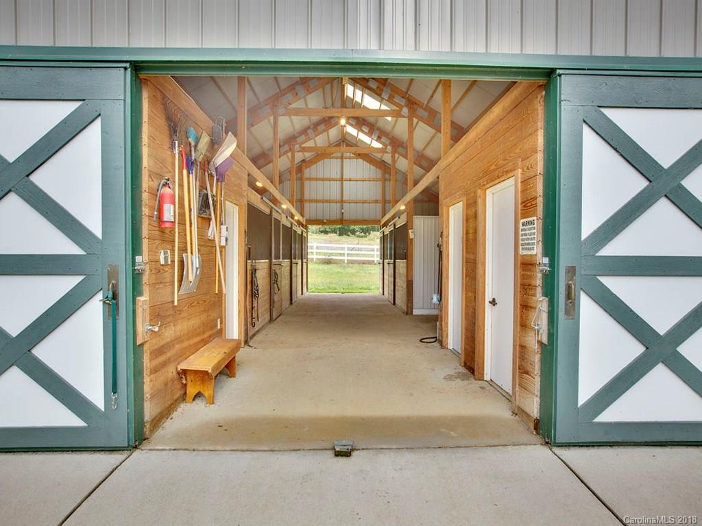 386 Walker Road Waynesville, NC 28786 - Photo 26 of 32