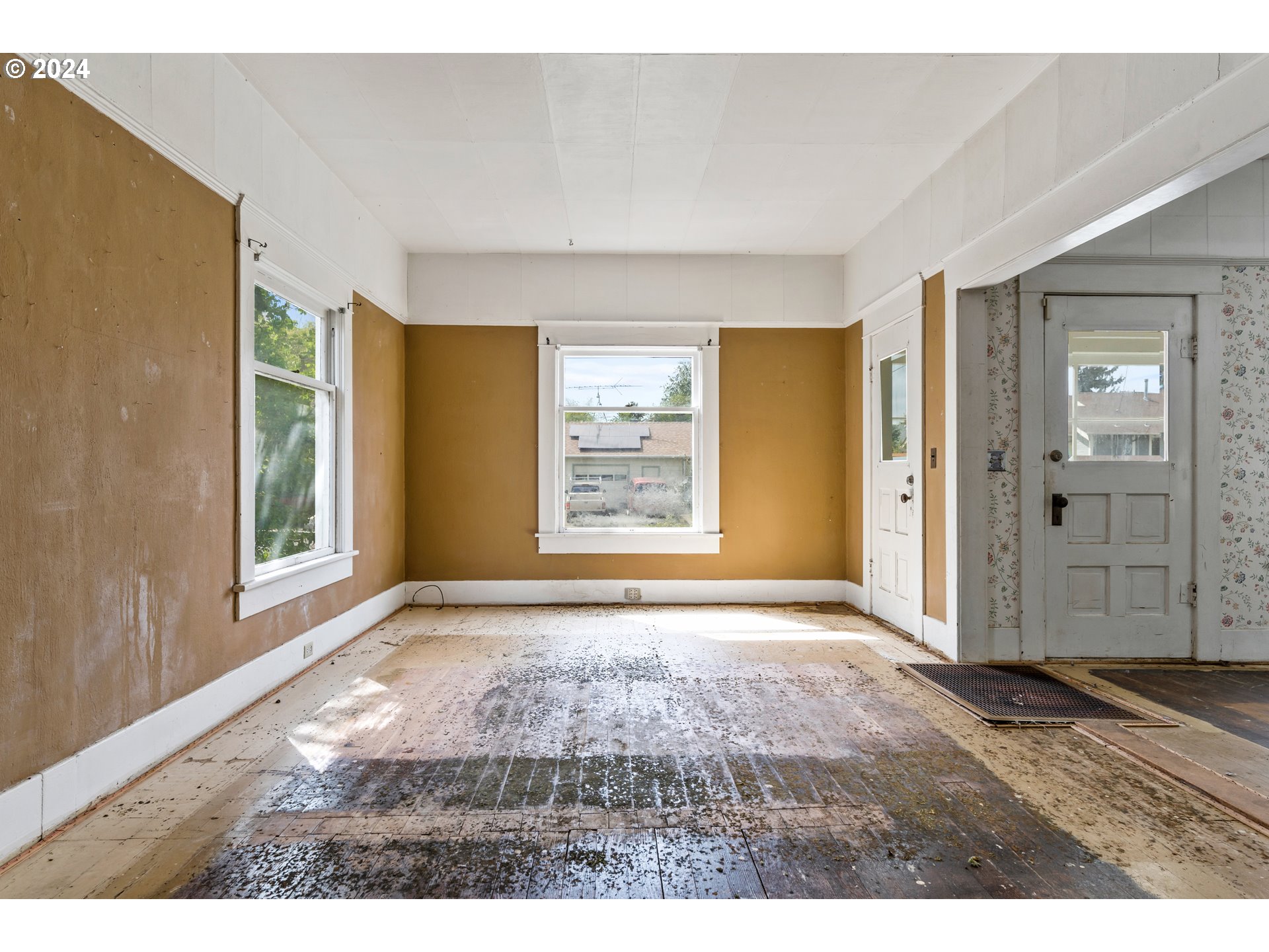 925 Southwest Walnut Street Albany, OR 97321 - Photo 4 of 20 Gallery Image 4