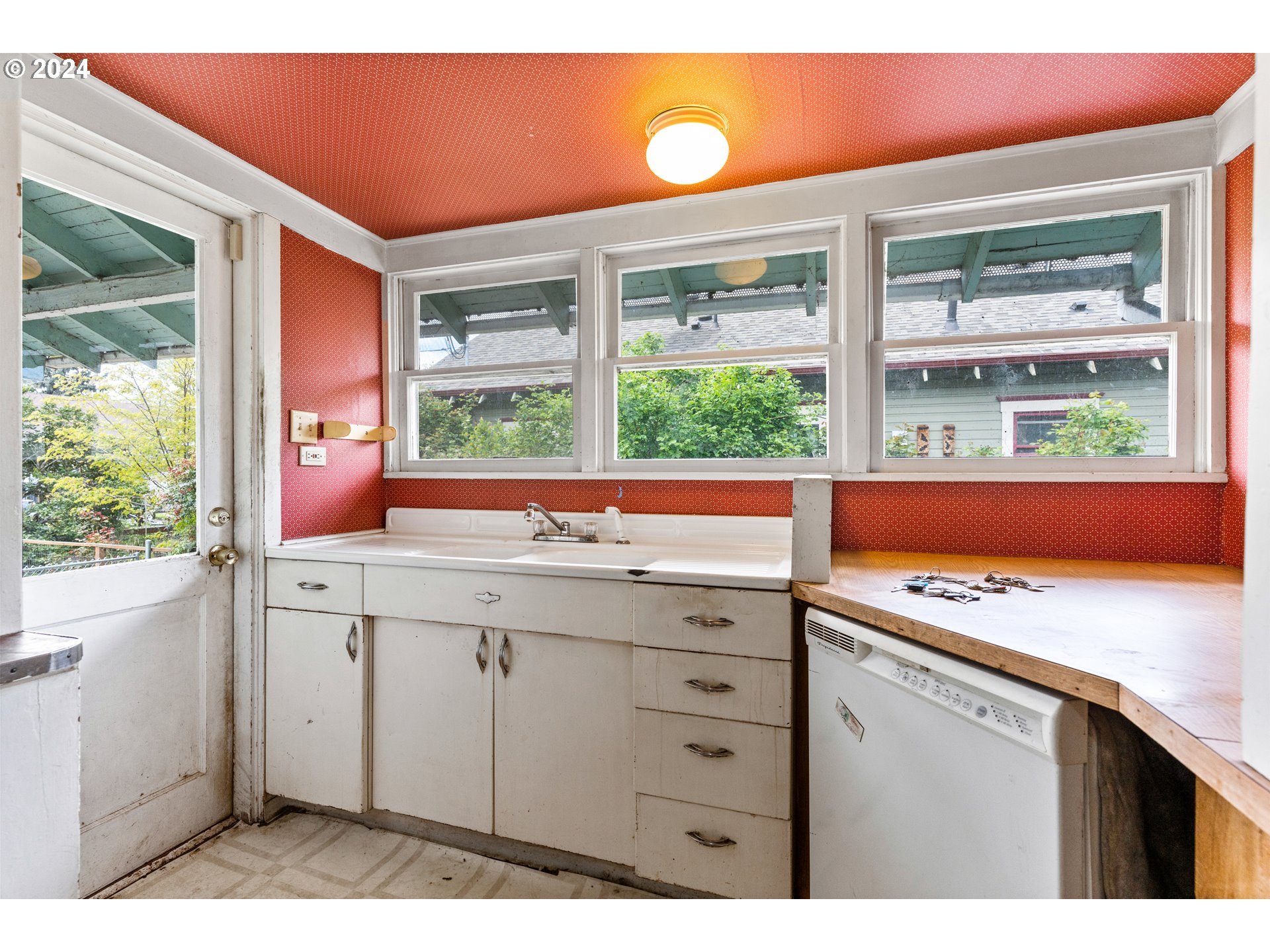 925 Southwest Walnut Street Albany, OR 97321 - Photo 9 of 20 Gallery Image 9