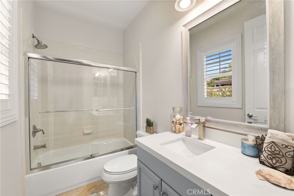 4947 Palomino Place Rancho Cucamonga, CA 91737 - Photo 34 of 53 a bathroom with a sink toilet and shower