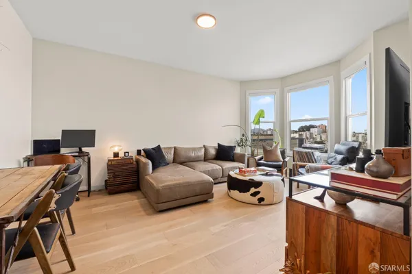 $980,000 | 1811 Leavenworth Street, Unit 7, San Francisco, CA 94109