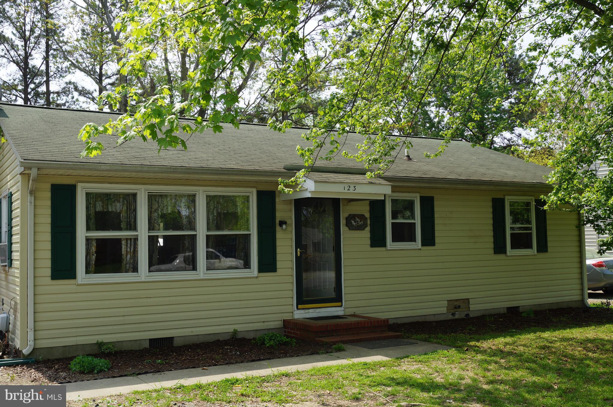 Exterior (Front)