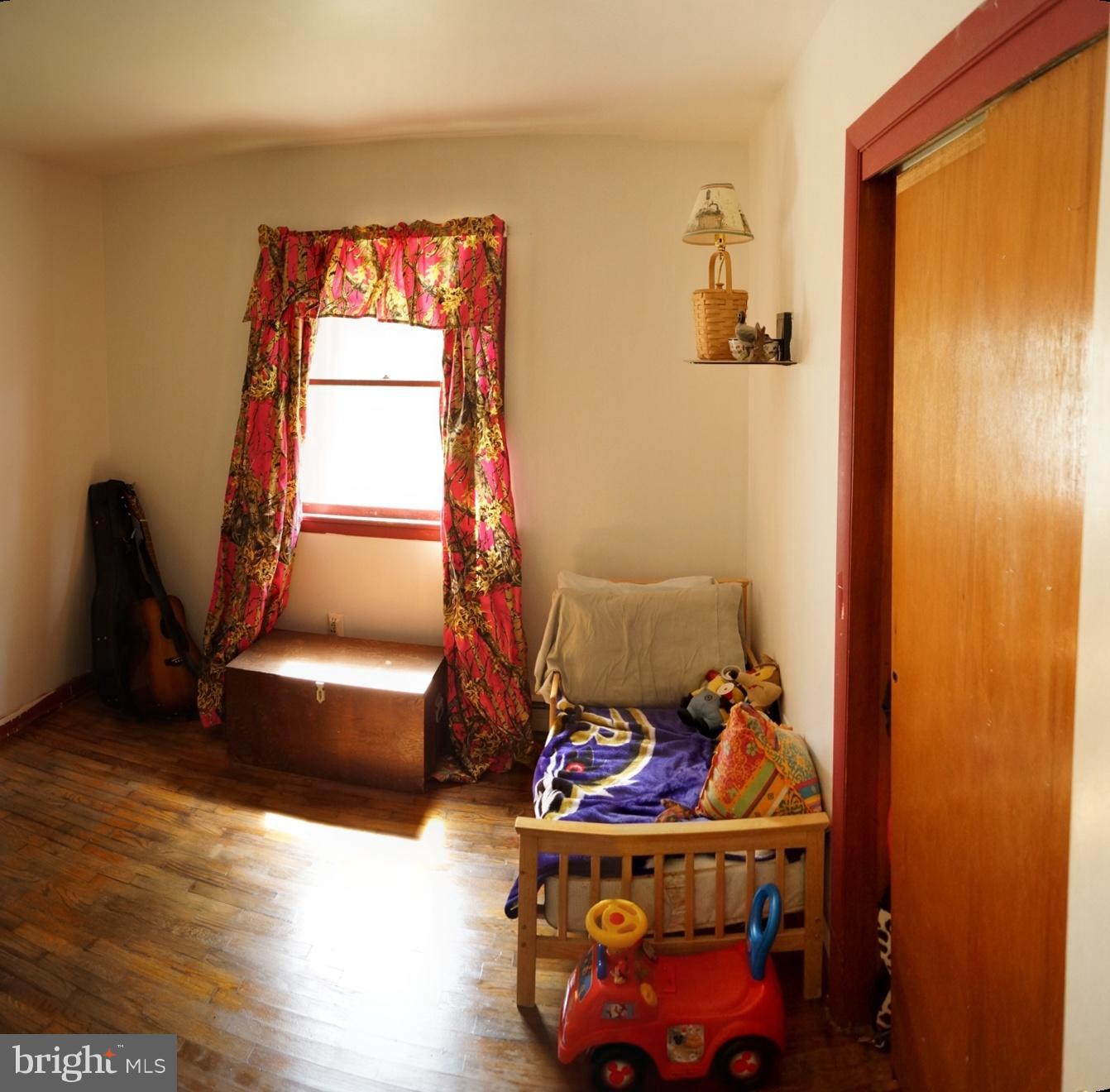 123 Aker Road Queenstown, MD 21658 - Photo 9 of 11 Bedroom