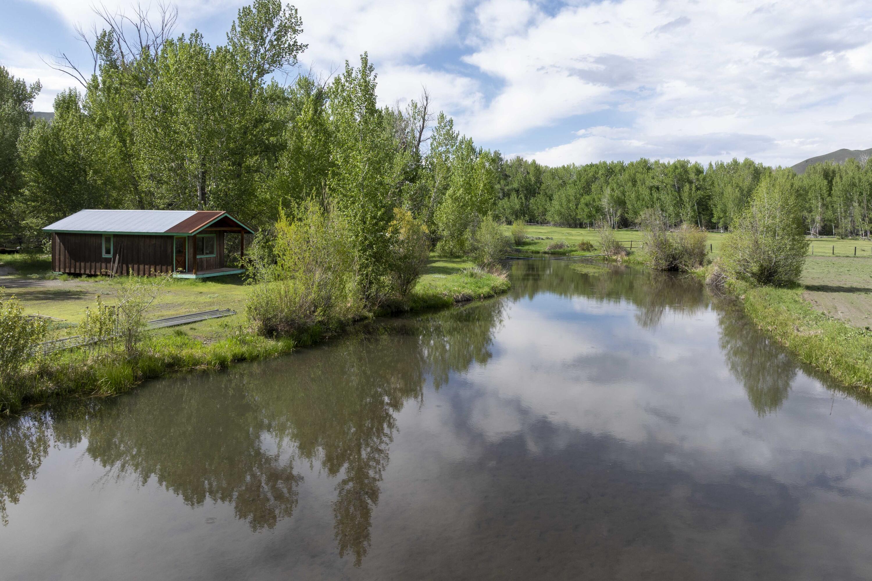 321-331 Broadford Road Hailey, ID 83333 - Photo 22 of 40 Pond