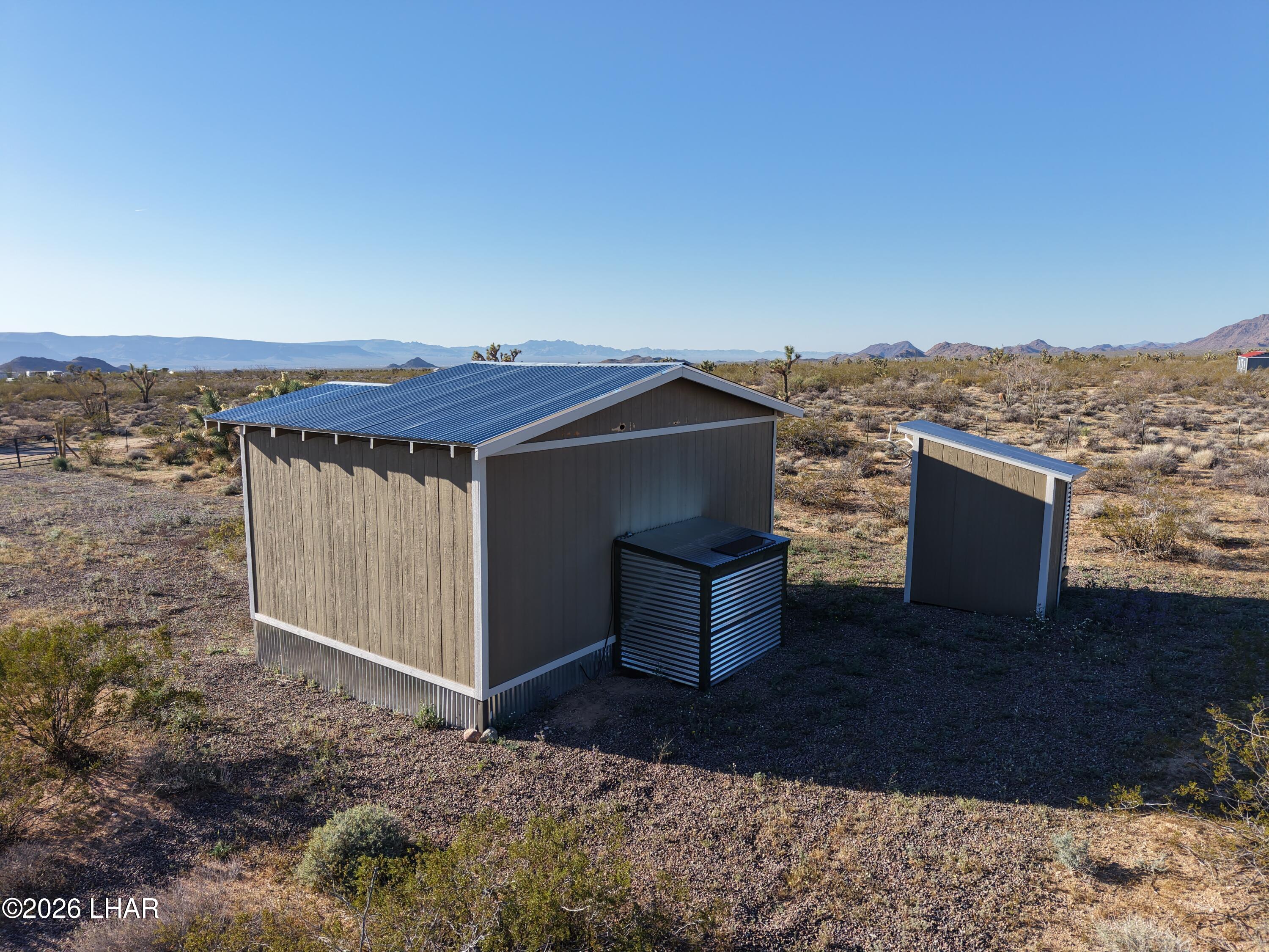 122 South Carrow Road Yucca, AZ 86438 - Photo 12 of 47 a view of a terrace