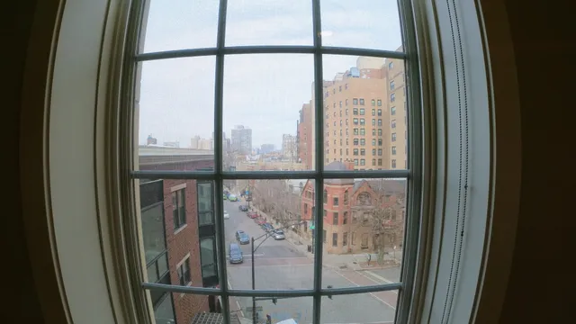 $4,825 | 2050 North Clark Street, Unit 302, Chicago, IL 60614