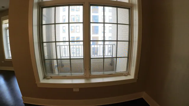 $4,825 | 2050 North Clark Street, Unit 302, Chicago, IL 60614