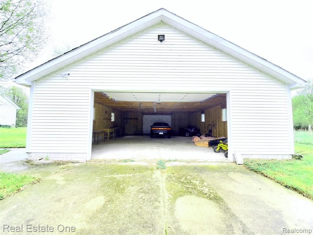 2177 Fisk Road Howell, MI 48843 - Photo 25 of 26