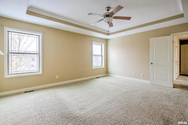 $2,400 | 2708 West Sesame Street, Dunlap, IL 61525