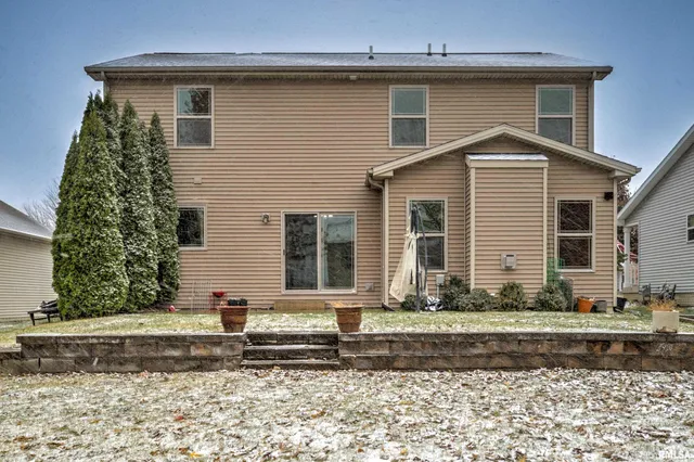 $2,400 | 2708 West Sesame Street, Dunlap, IL 61525