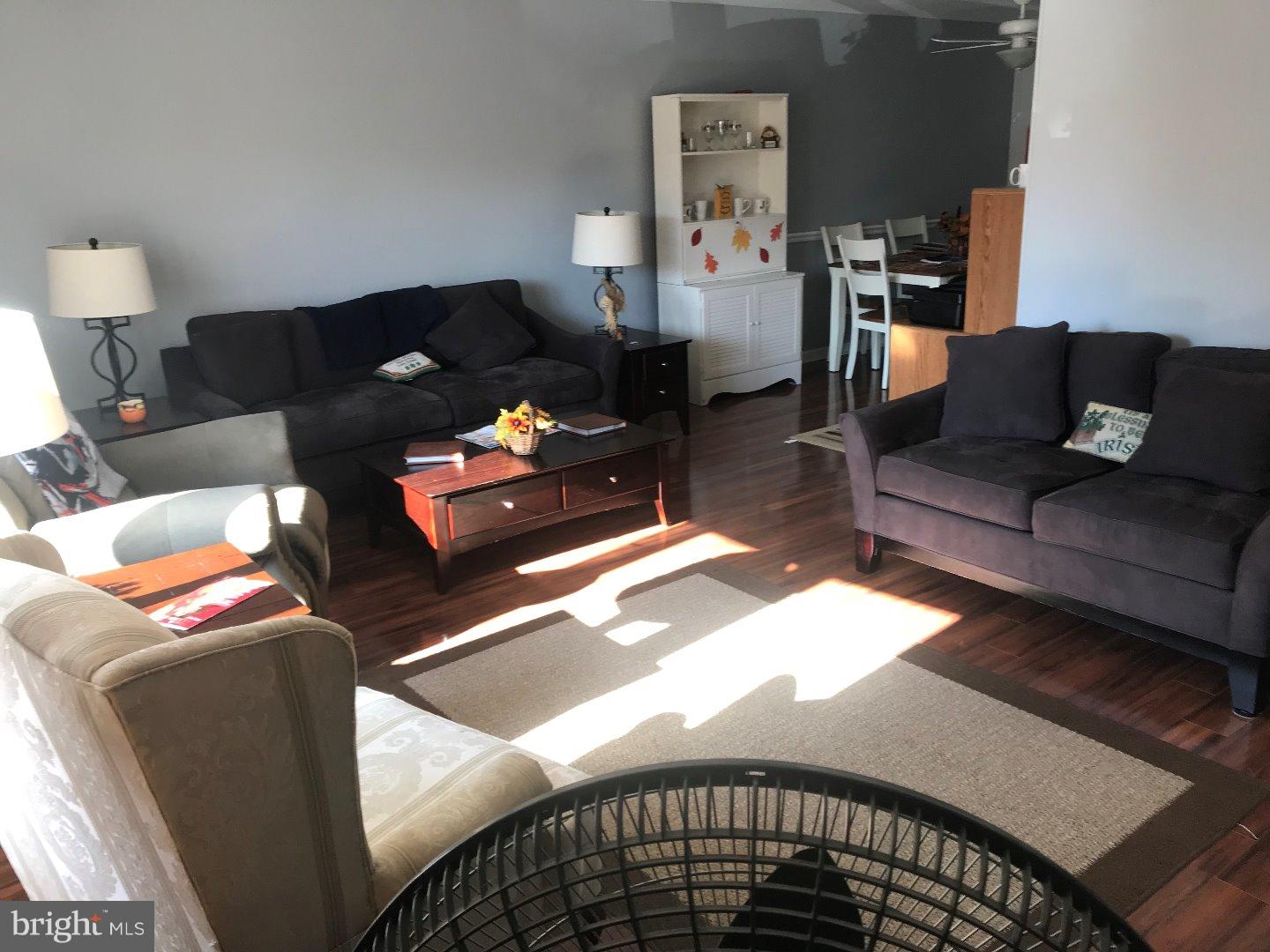 2723 Axe Factory Road Philadelphia, PA 19152 - Photo 7 of 24 Living Room