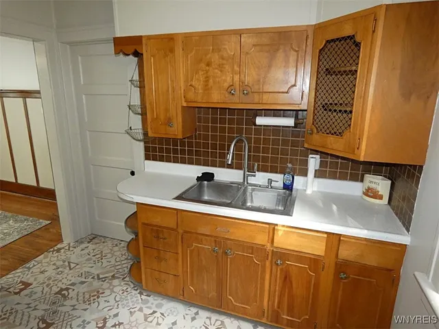 $1,750 | 135 Park Street, Buffalo, NY 14201