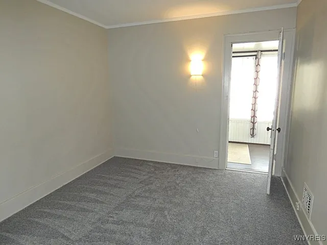 $1,750 | 135 Park Street, Buffalo, NY 14201