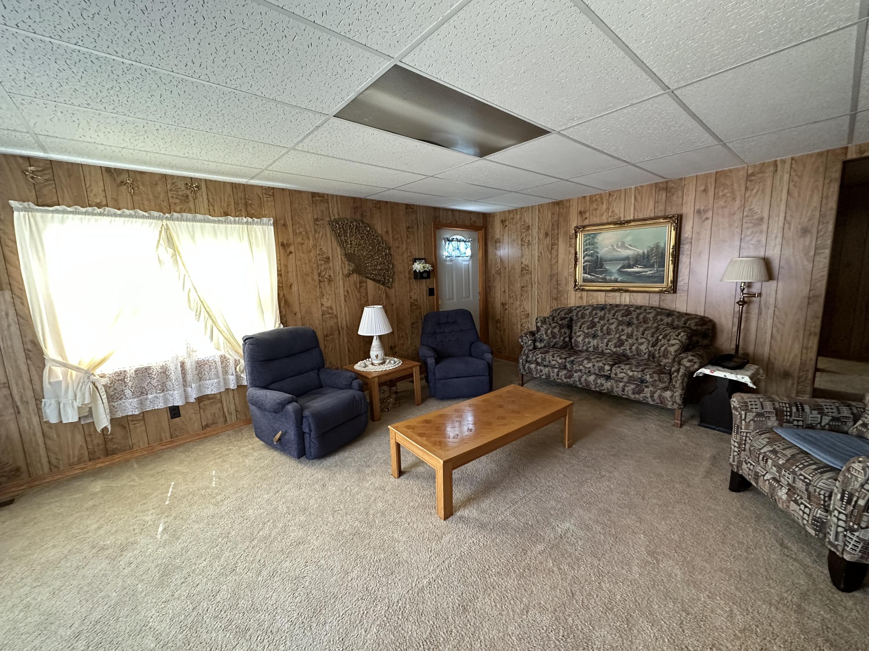 1081 B Road Houlton, ME 04730 - Photo 8 of 30 IMG_2288