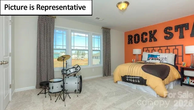 a view of a livingroom and dining room