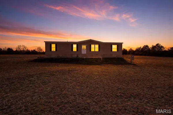 $429,000 | 33 County Road 55, Belleview, MO 63623