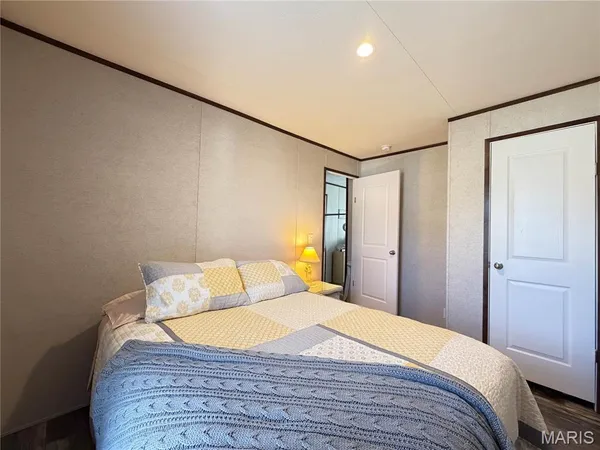 $429,000 | 33 County Road 55, Belleview, MO 63623