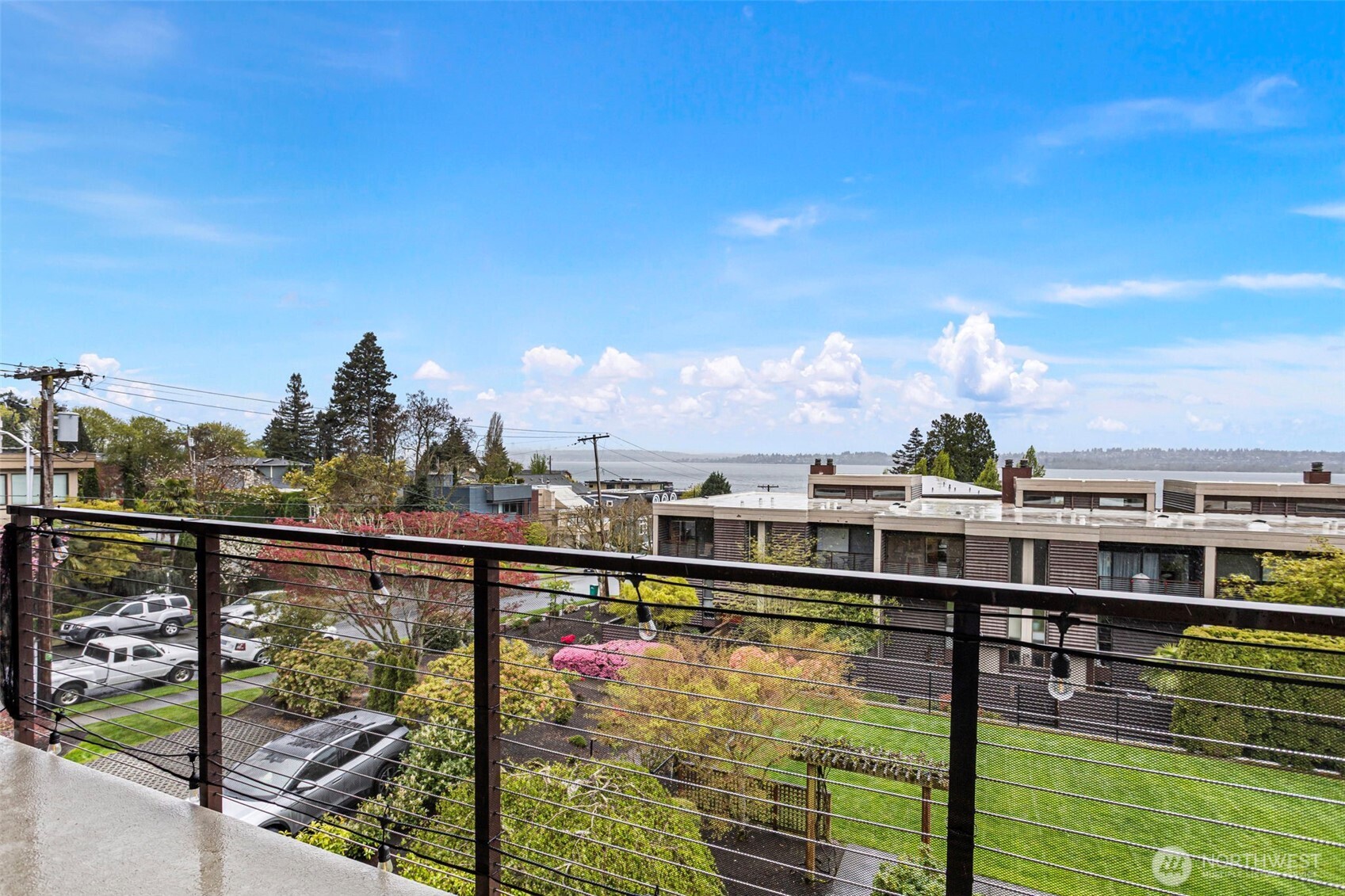 611 State Street, Unit 9 Kirkland, WA 98033 - Photo 31 of 36 a view of swimming pool from a balcony