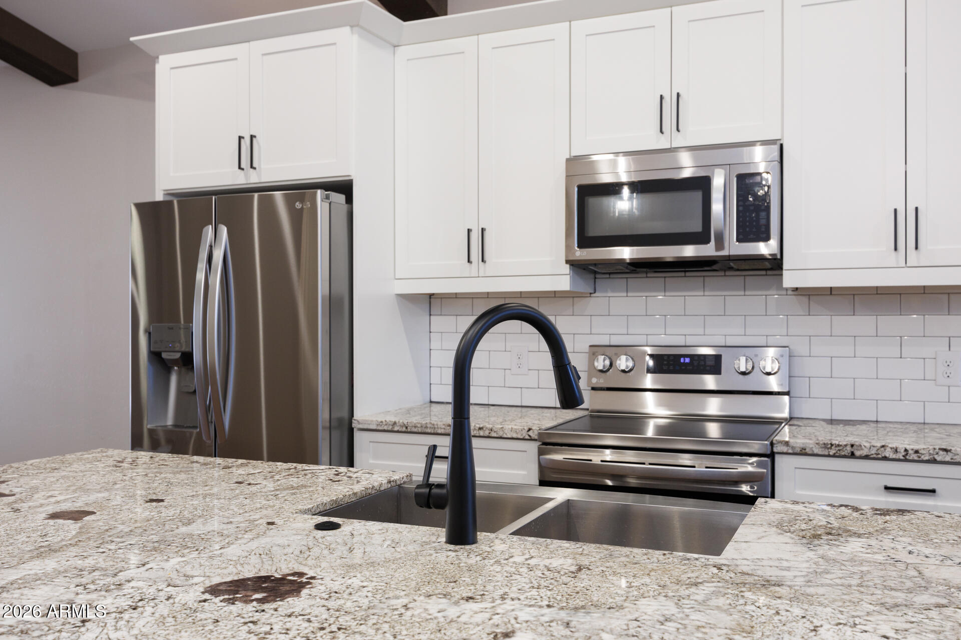 943 East Kortsen Road, Unit 2 Casa Grande, AZ 85122 - Photo 13 of 48 946 E Kortsen Unit 2 - Kitchen 4