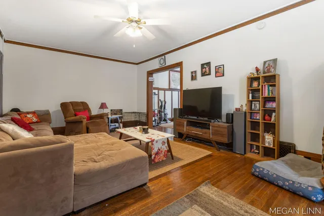 $625,000 | 186 West 12th Street, Holland, MI 49423