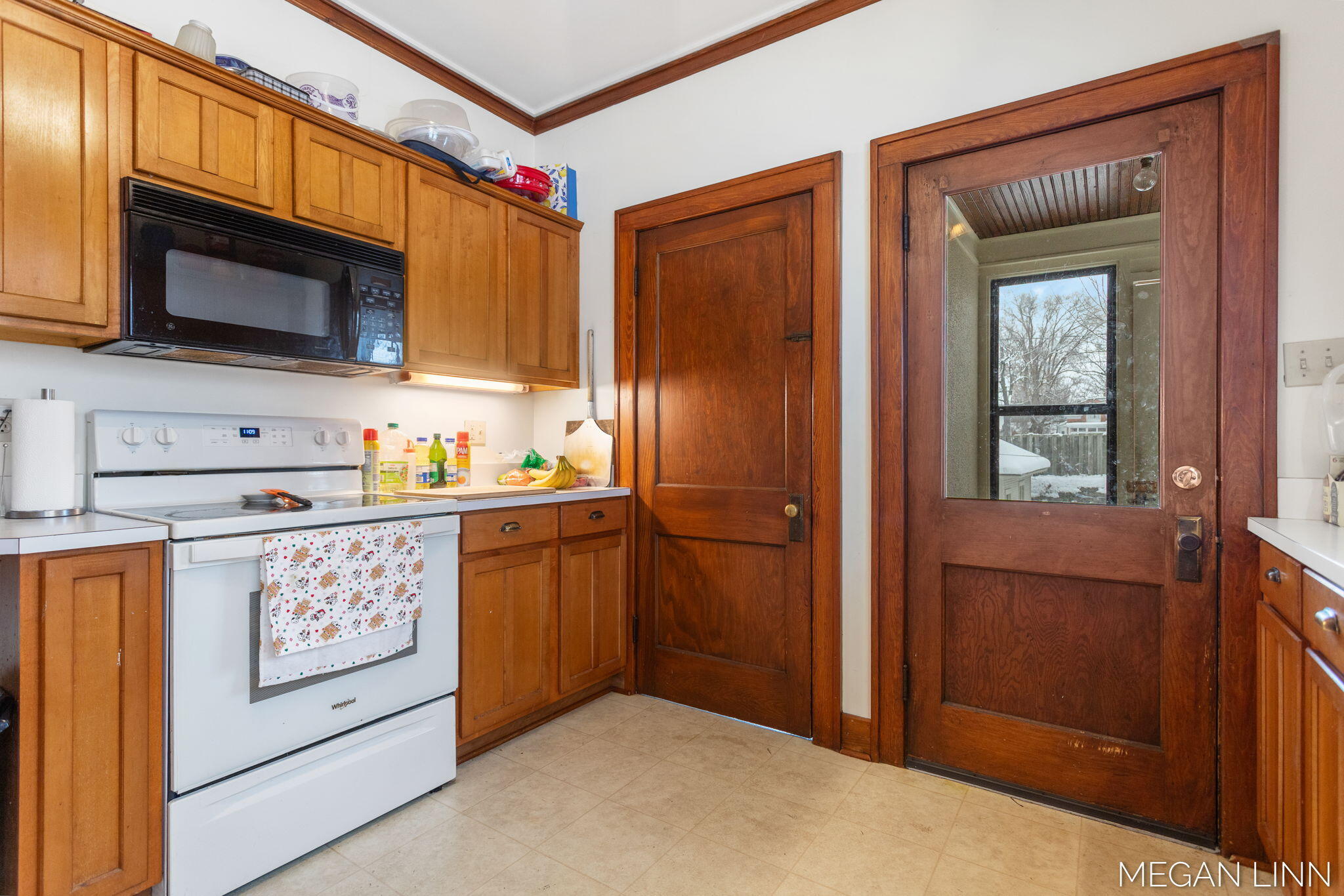 186 West 12th Street Holland, MI 49423 - Photo 45 of 66 15-web-or-mls-186-w-12th-st