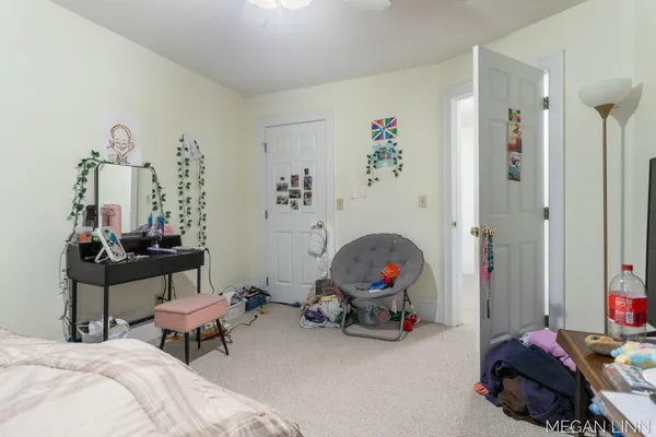 $625,000 | 186 West 12th Street, Holland, MI 49423