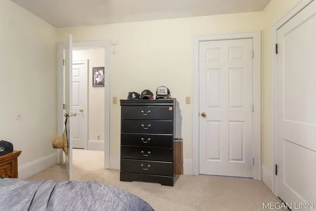 $625,000 | 186 West 12th Street, Holland, MI 49423