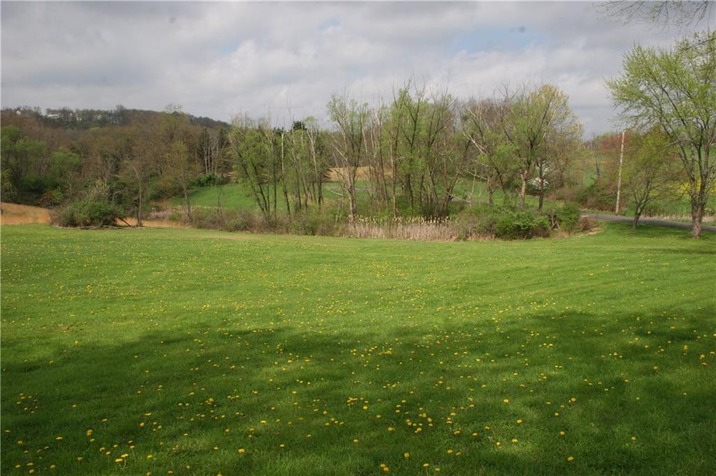 4348 Clendenning Road Gibsonia, PA 15044 - Photo 4 of 12 Gallery Image 4