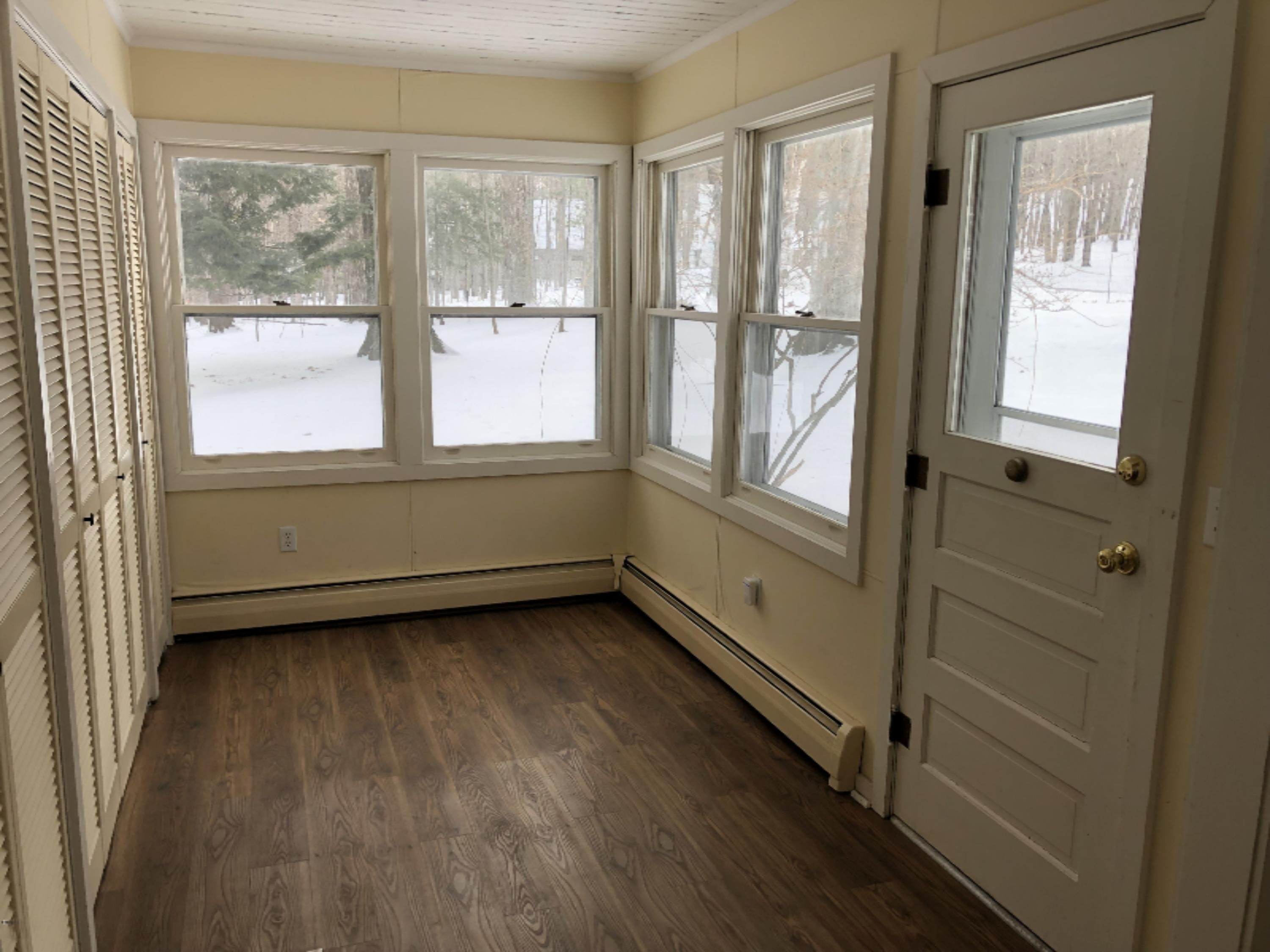 2697 Crescent Beach Road Manistee, MI 49660 - Photo 34 of 45 Sunny side room off kitchen