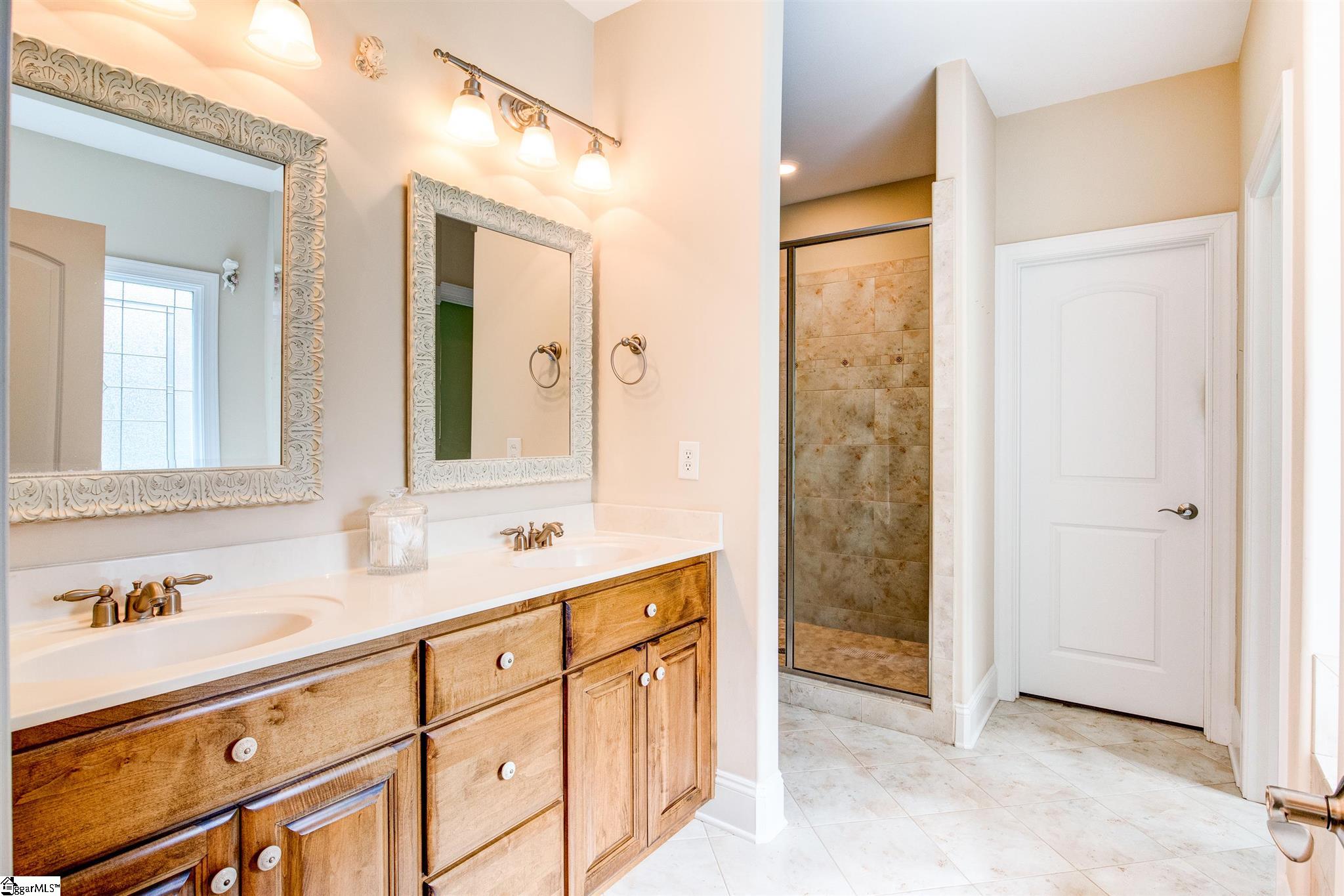 5913 Johnson Road Clover, SC 29710 - Photo 15 of 36