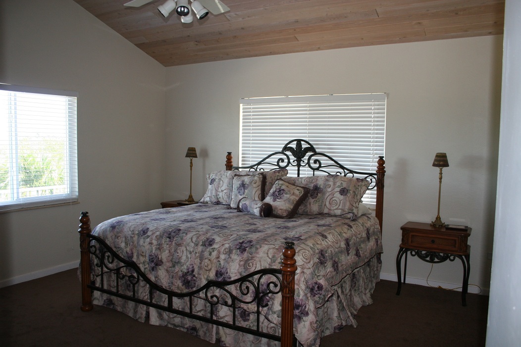 119 Bluebird Road Tavernier, FL 33070 - Photo 21 of 31 Master Bedroom