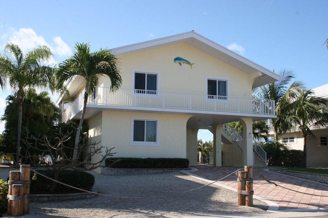 119 Bluebird Road Tavernier, FL 33070 - Photo 31 of 31 Front of House