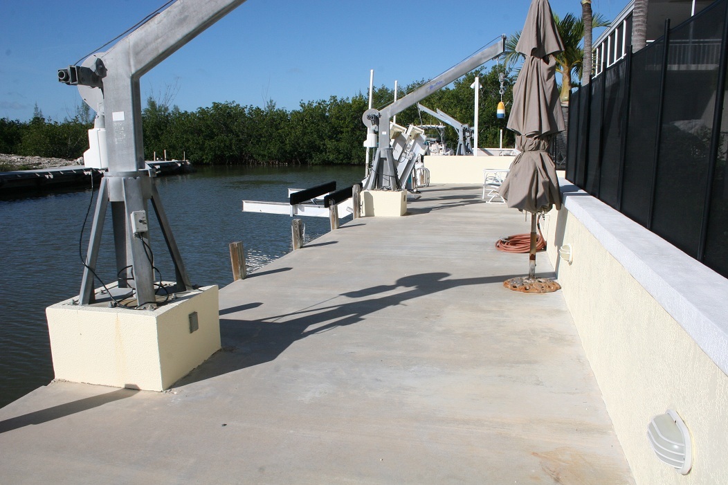 119 Bluebird Road Tavernier, FL 33070 - Photo 8 of 31 Dock