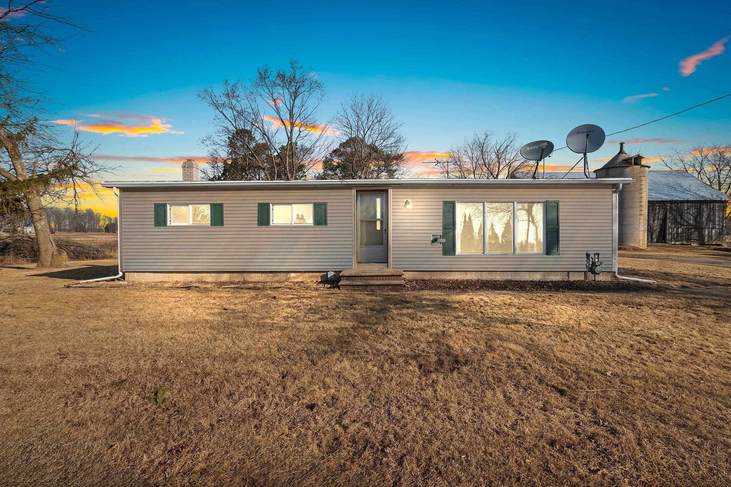 E3168 Highway 29 Kewaunee, WI 54216 - Photo 1 of 1