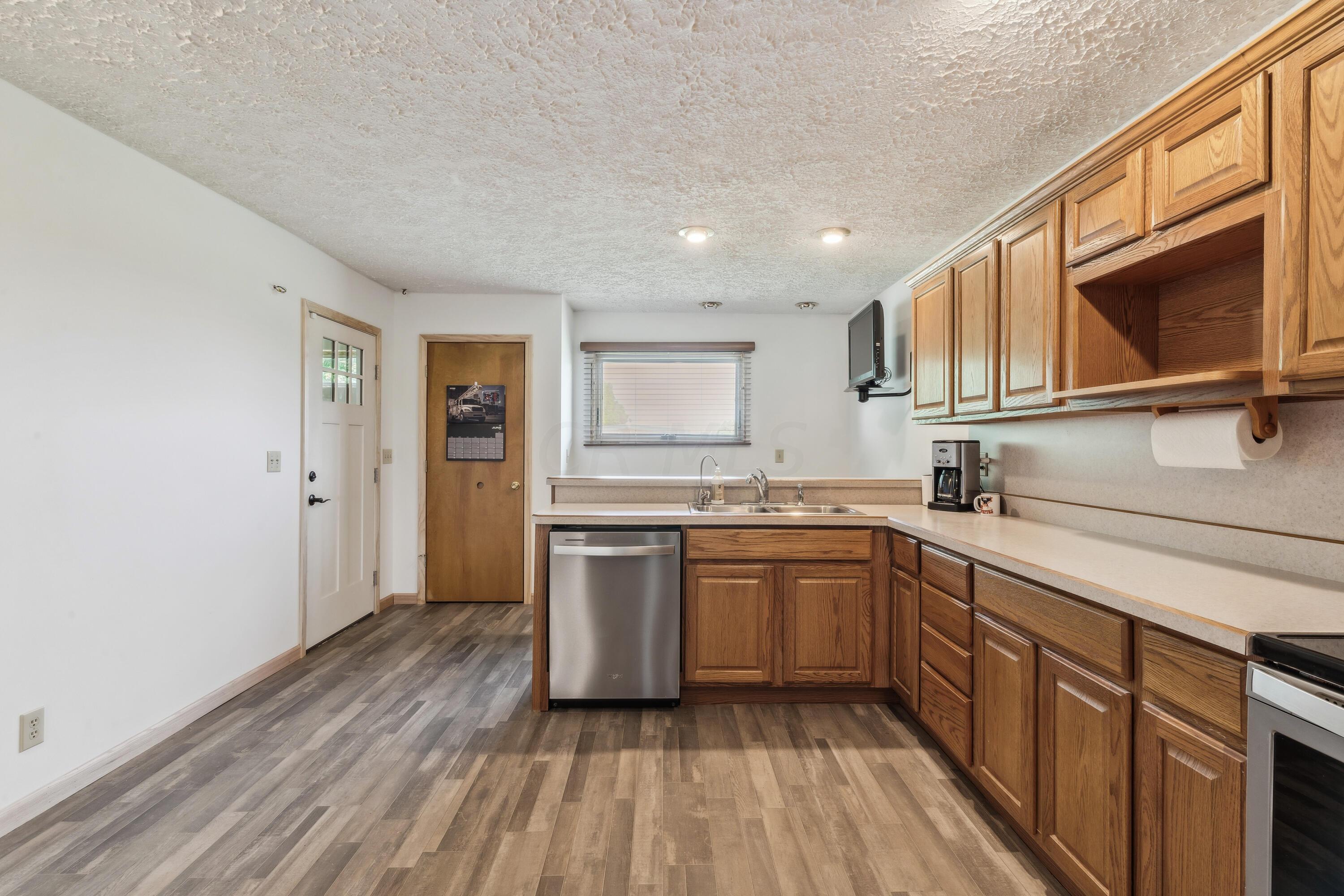 3861 Winnemac Pike La Rue, OH 43332 - Photo 9 of 35 9-print-DSC04537