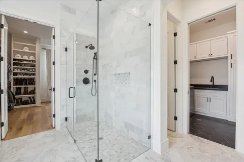 $1,799,000 | 1315 Gardenia Drive, Houston, TX 77018