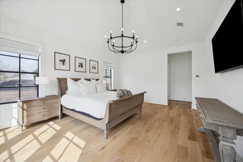 $1,799,000 | 1315 Gardenia Drive, Houston, TX 77018