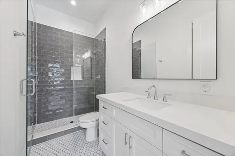 $1,799,000 | 1315 Gardenia Drive, Houston, TX 77018