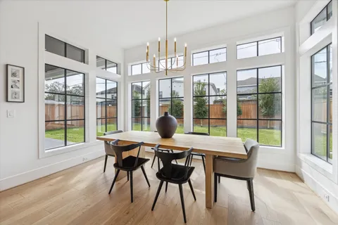 $1,799,000 | 1315 Gardenia Drive, Houston, TX 77018