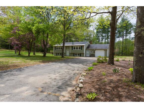 39 Delaney Road Epping, NH 03042 - Photo 2 of 32