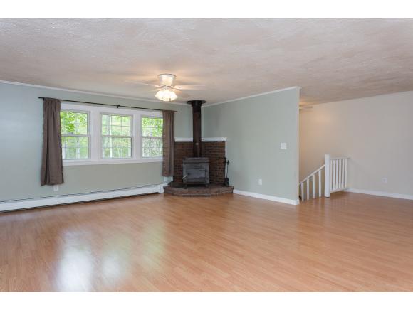 39 Delaney Road Epping, NH 03042 - Photo 14 of 32